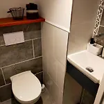 Au Bord Du Vioreau 44 *