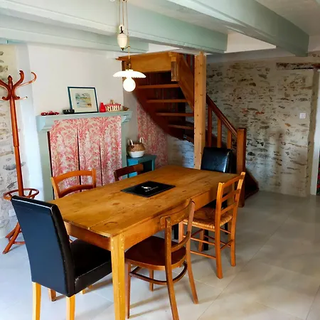Au Bord Du Vioreau 44 Feriehus